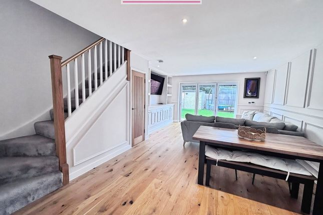 1 Rose Gardens, West Kingsdown photo 3
