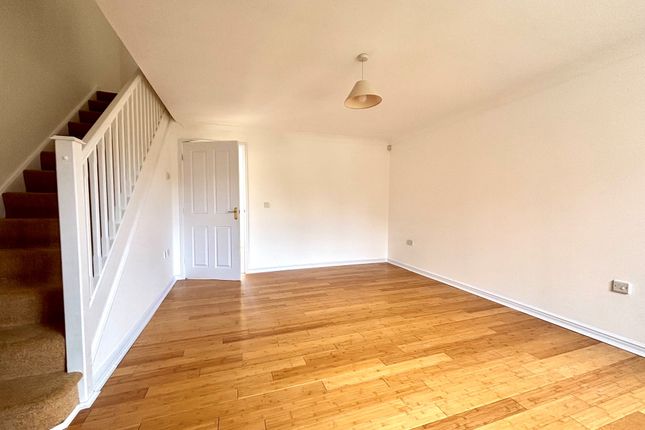 10, Wain Avenue, Chesterfield photo 3