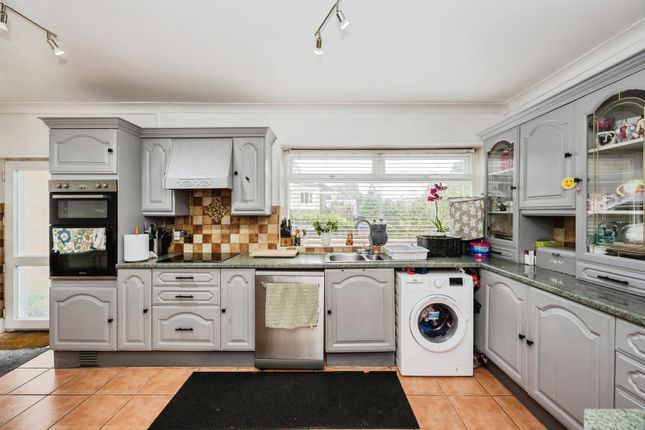 50, Heol Tawe, Swansea photo 4