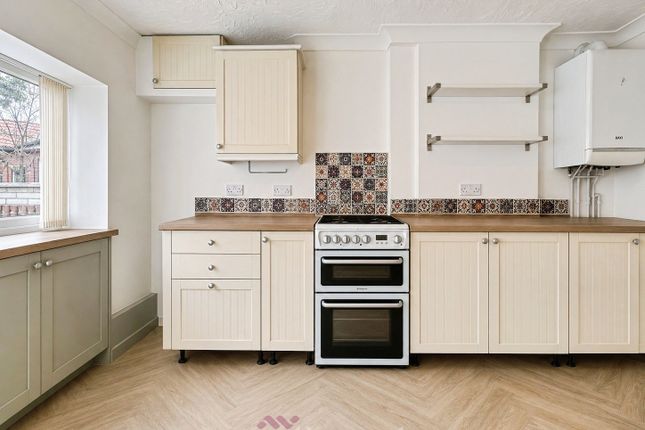 8, South Parade, Doncaster photo 2