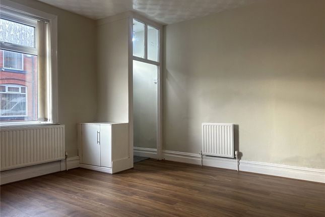 41, Argus Street, Oldham photo 3