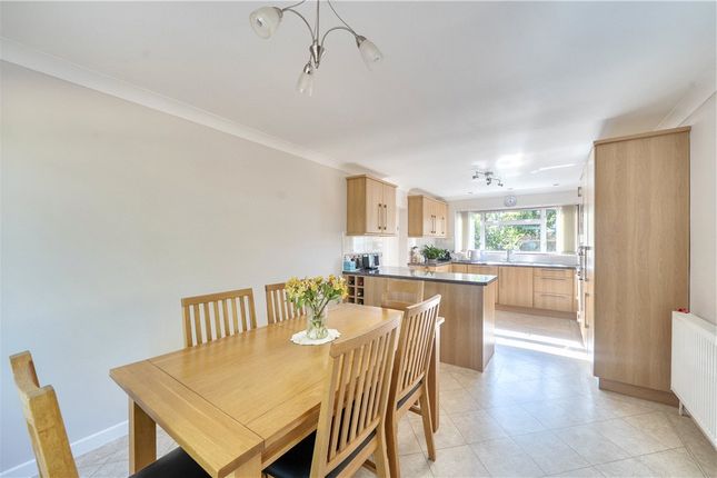 39, Woodley Lane, Hampshire photo 4