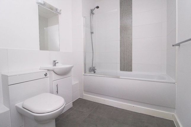 Flat for sale in Zurich House, Goldington Road, Bedford