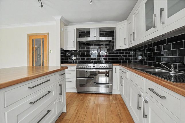 112, Buckwell, Somerset photo 3