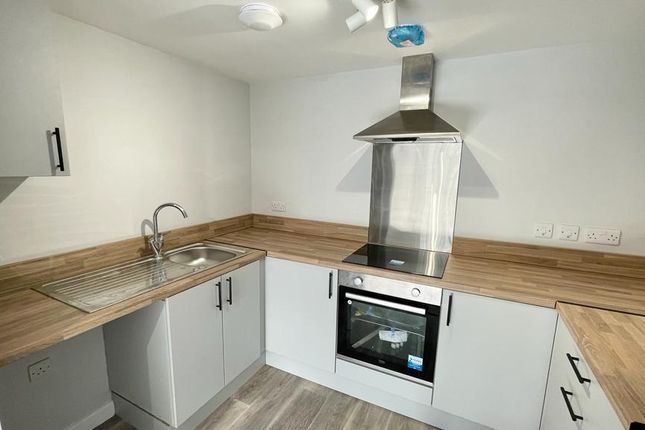 Flat 3, Conners Court, Nuneaton photo 3
