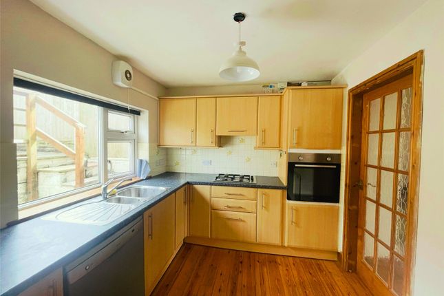 3 Antipodes Terrace,, Criccieth, Gwynedd photo 3