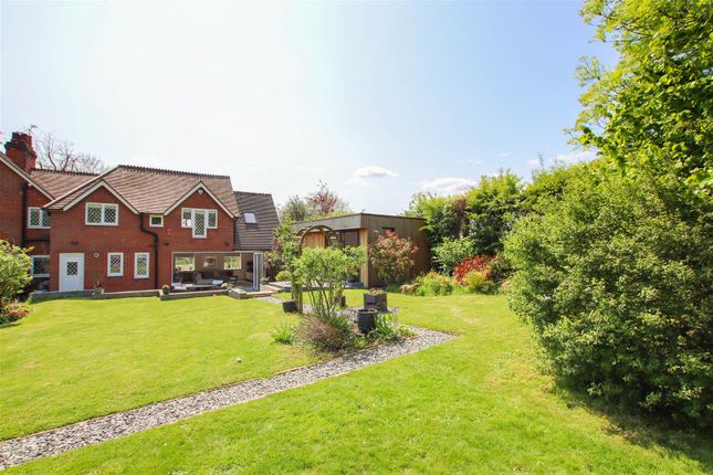 Semi-detached house for sale in Holwell, Hatfield