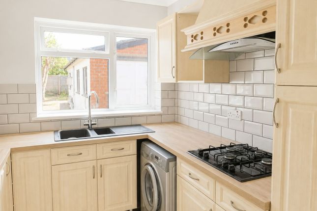 158, Salisbury Road, SOUTHAMPTON photo 3