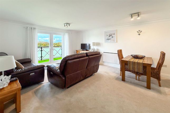 Flat 22, Fairlight Court,, Pier Road, West Sussex photo 3