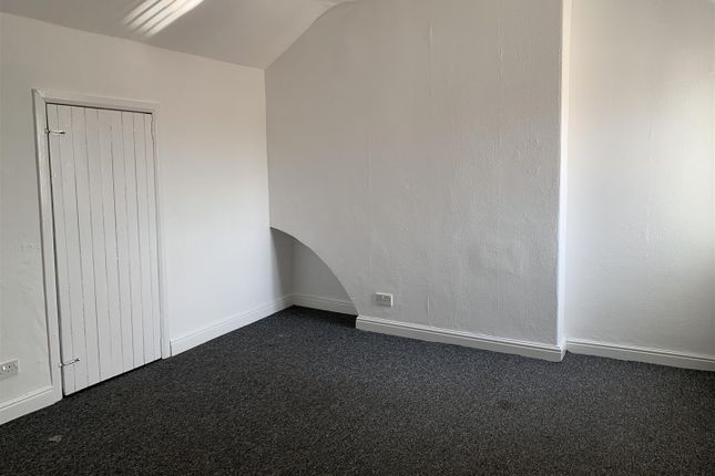 Bedroom 4.Jpg