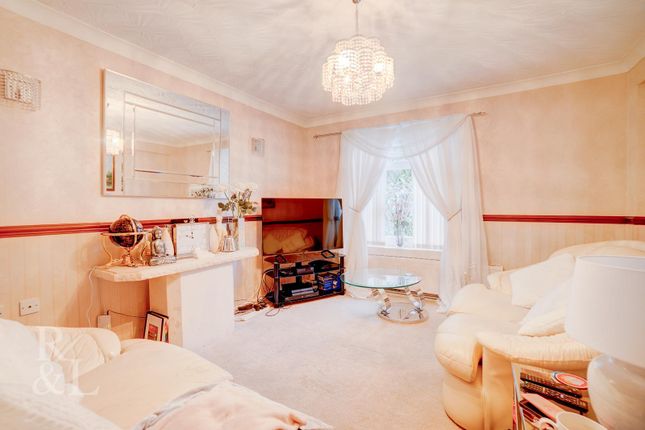 14, Elgar Gardens, Nottingham photo 3
