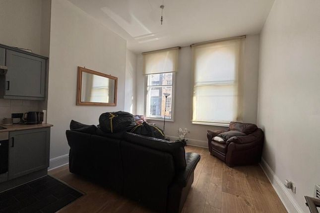 Flat 3 Oriel Chambers 13A, Walsall photo 3