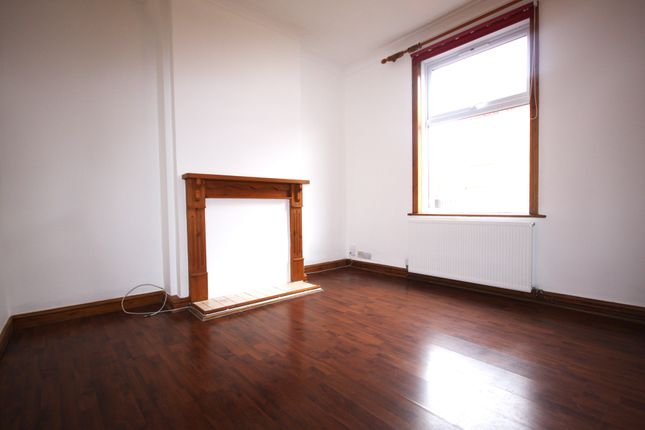 12, Norton Street, GRANTHAM photo 4