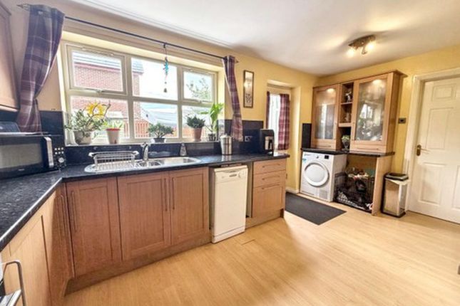 5, Williams Close, Morpeth photo 4