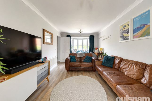 29, Hawthorn Rise, Droitwich photo 3