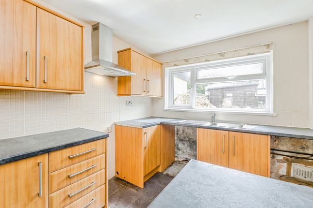 414, Coed-Y-Gores, Cardiff photo 4