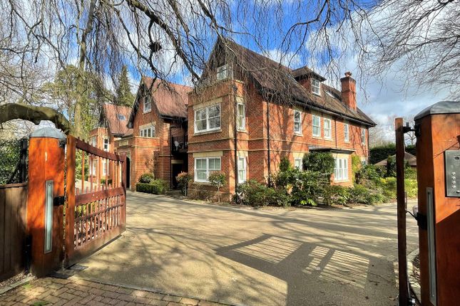 Thumbnail Flat for sale in Burleigh Road, Ascot