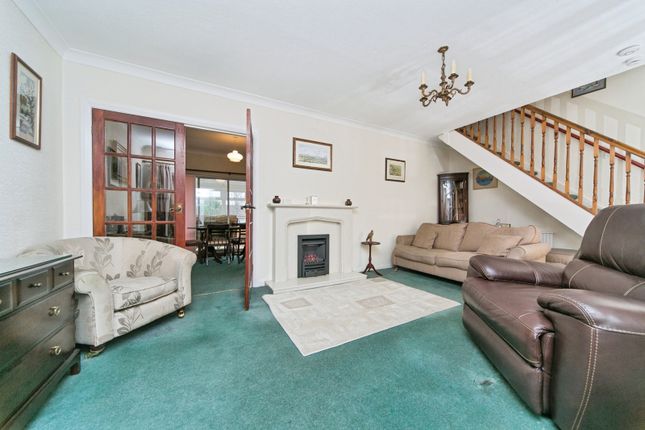 3, Lwyd Grove, Conwy photo 2