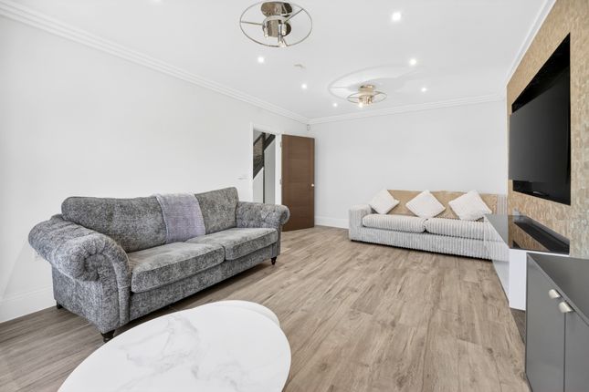 Hasell Park Place, Bromley photo 5