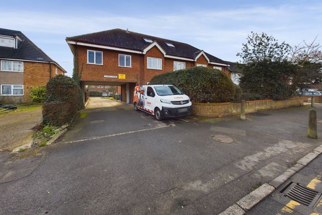 2-bed flat on Flat 2, Charles Court, 132, Feltham Road, Surrey, £180,000