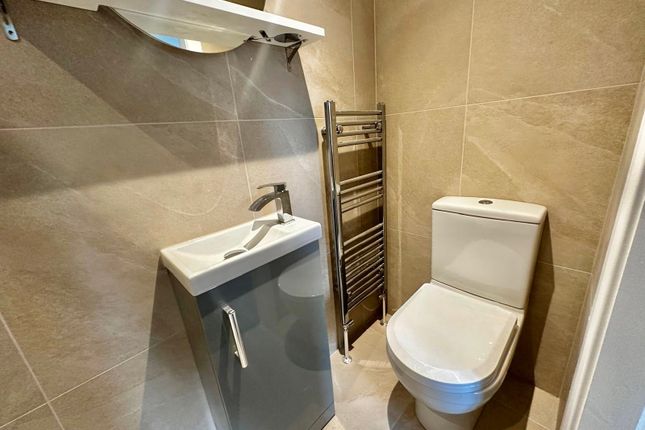En-Suite Bathroom