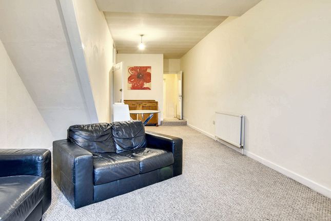Flat to rent in Oxford Street, Leicester