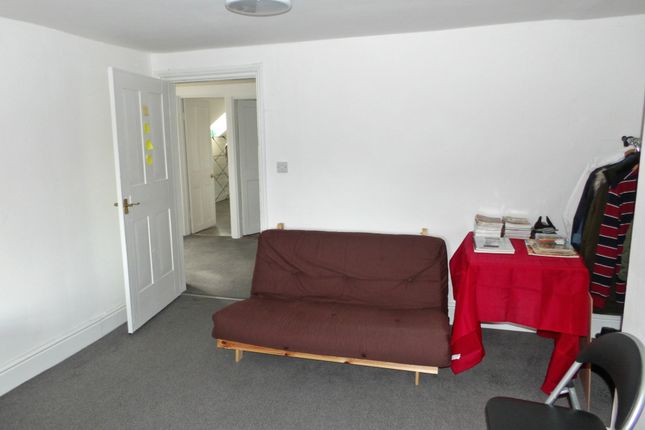 Flat 3, Newark photo 5