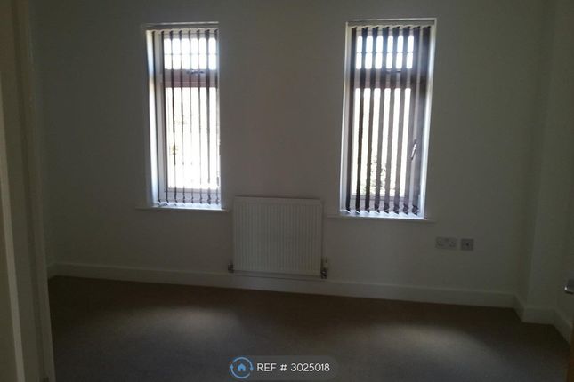 Cromwell Gardens, Bournemouth photo 2