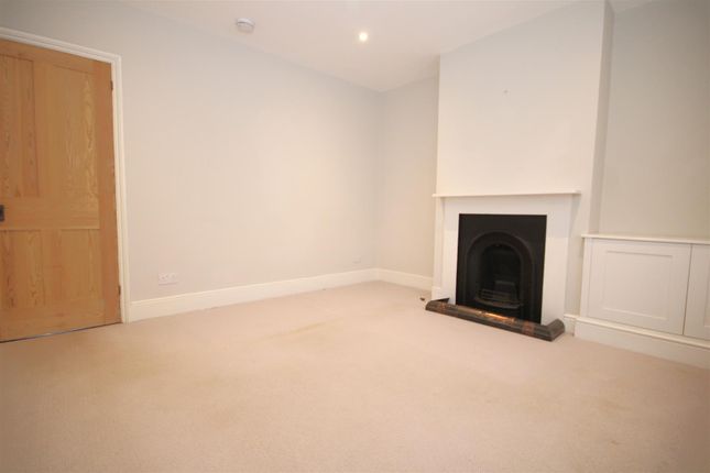 Property to rent in Cooper Road, Guildford