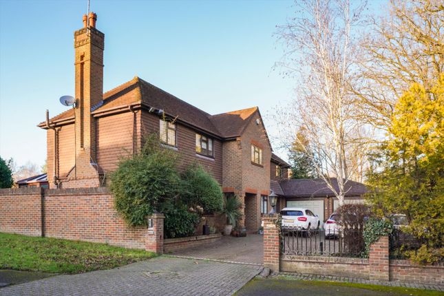 Thumbnail Detached house to rent in Littleworth Road, Esher, Surrey