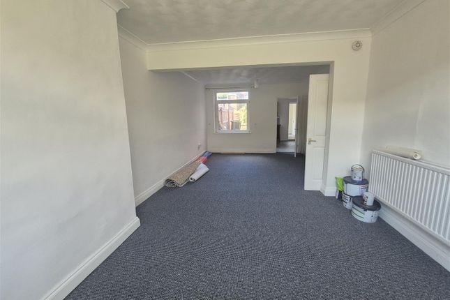7, Archfield Terrace, Wellingborough photo 3