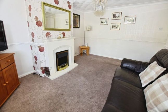 14, Twickenham Road Milber, NEWTON ABBOT photo 3