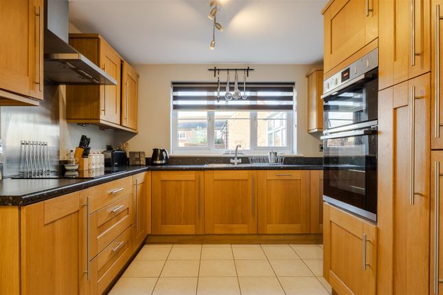 1, Olde Farm Court, Market Rasen photo 2