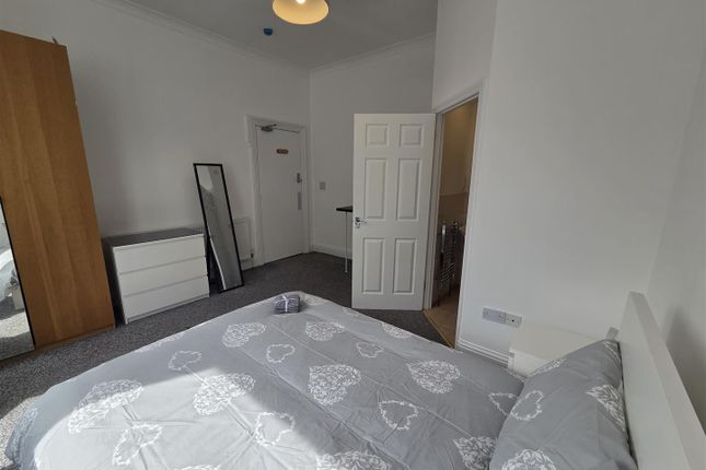 Room 1, 238, Rotton Park Road, Birmingham photo 2