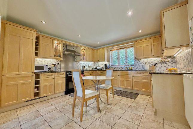 2, Quarry Close, Hartpury photo 2