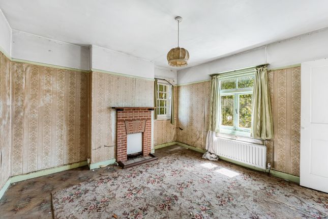 37, Mattock Lane, London photo 3