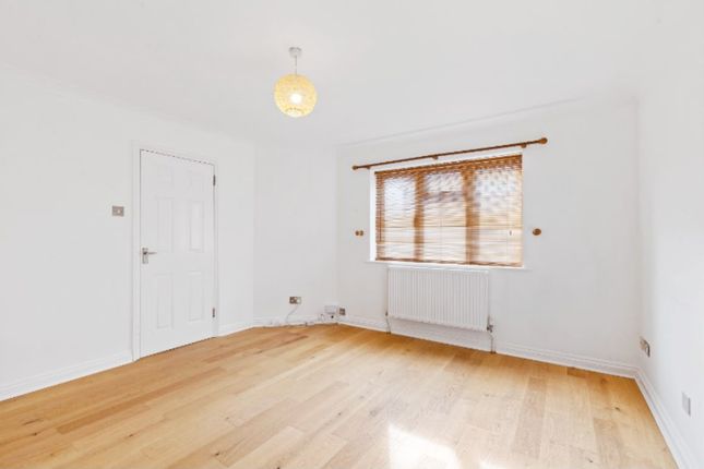 2b Erick Avenue, Chelmsford photo 5