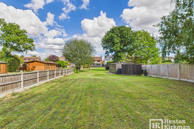 194, Noak Hill Road, Billericay photo 2