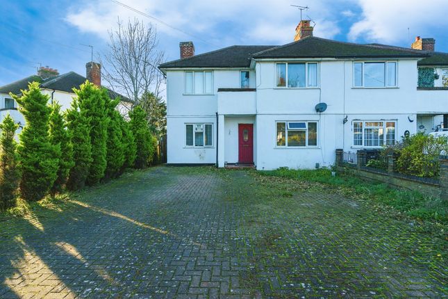 Thumbnail Maisonette for sale in Tavistock Avenue, St.Albans