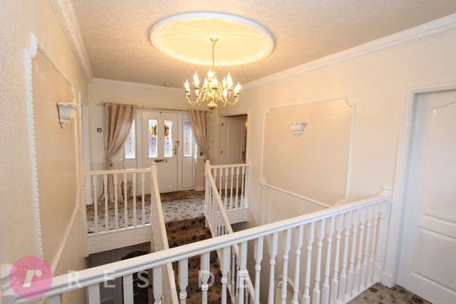 32, Moor Hill, Rochdale photo 3