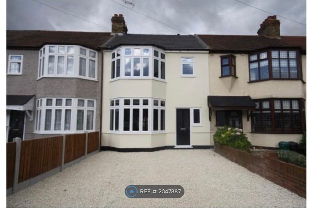 Thumbnail Terraced house to rent in Gorseway, London