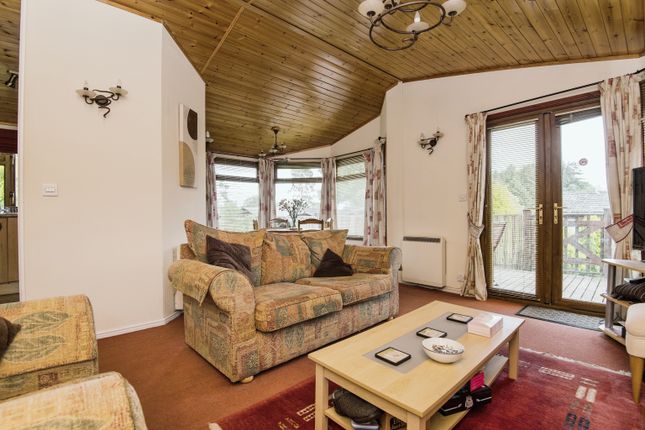 18 Hornbeam Country Park,, Louis Way, Honiton photo 4