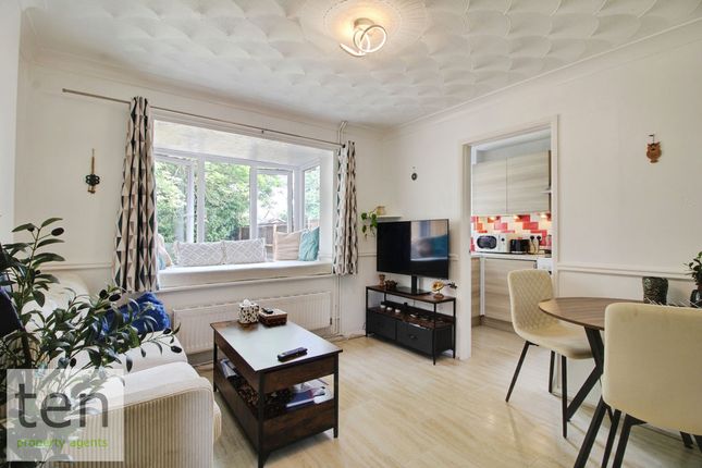 85, Meadowsweet, St. Neots photo 3