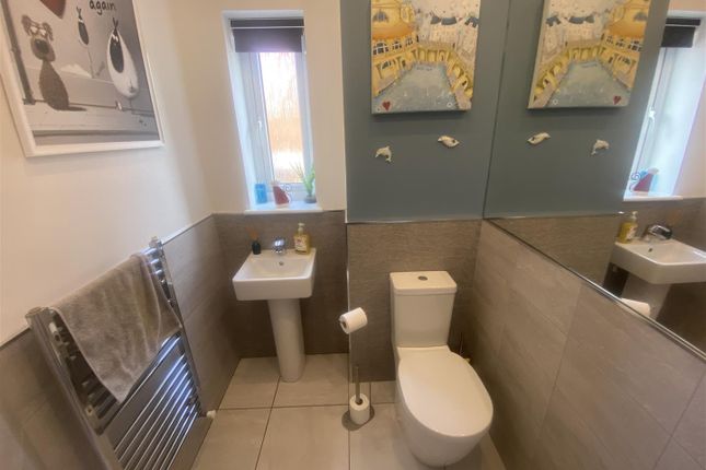 9, Cleveland Crescent, Whitley Bay photo 4
