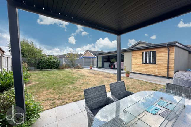 Rambler Close, Colchester photo 2