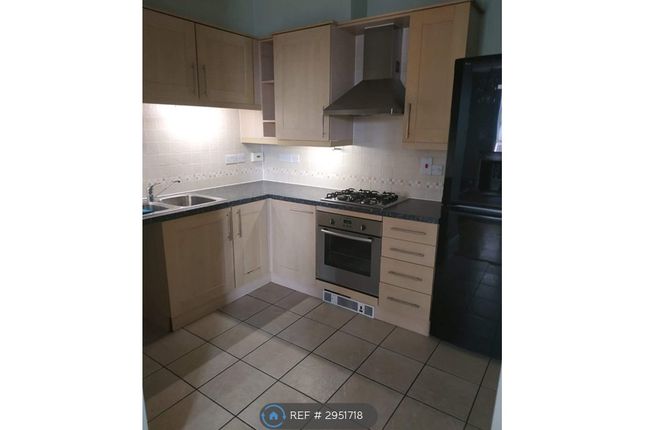 High St, Upton, Northampton photo 5