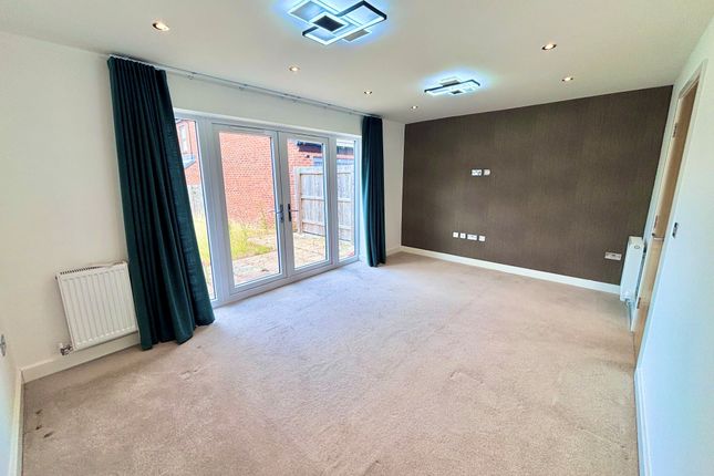 45, Venn Road, HULL photo 4
