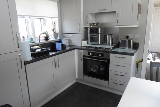 7, Westfield Close Park, Cane Lane, Grove, Wantage photo 2