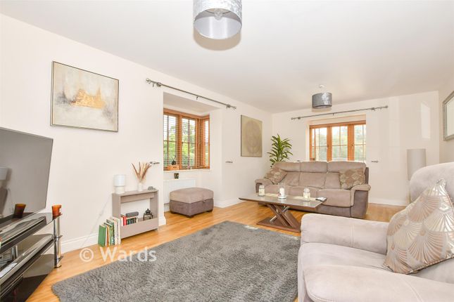 8, Primrose Close, Marden photo 2