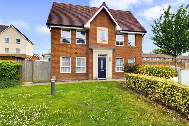 Link-detached house for sale in Lady Margaret Road, Ifield, Crawley